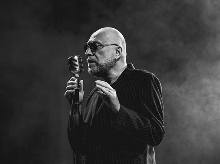 Mario Biondi  – “Crooning – The italian tour”