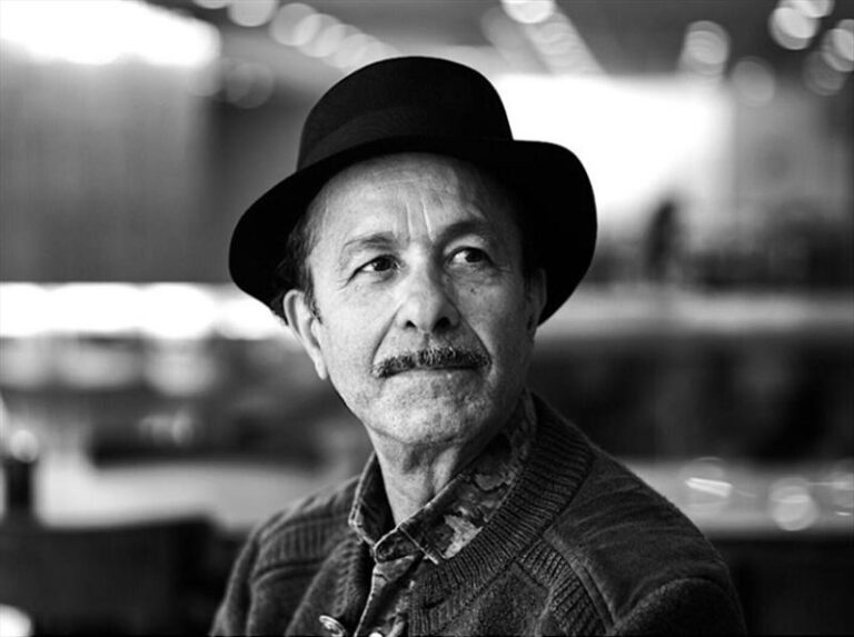 Tonino Taiuti: Play Viviani